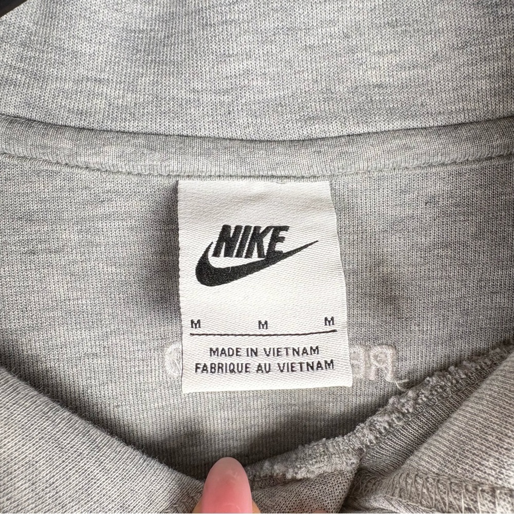 Nike Big Swoosh Gray Hoodie Men’s Medium Pullover Sweatshirt - Picture 3 of 9
